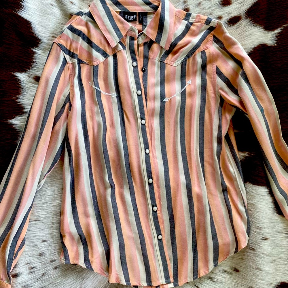 Cruel denim pearl snap. NWT